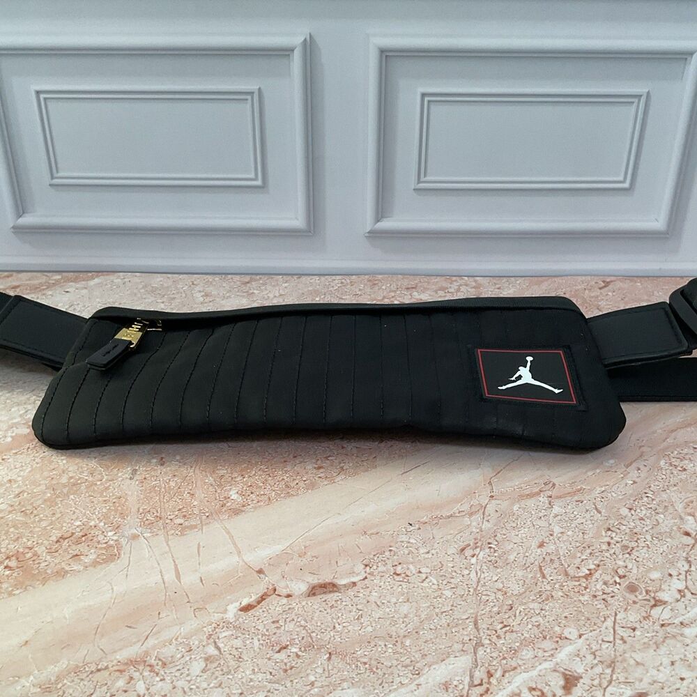 Jordan Waist Pack Black Nylon One Size Zip Closure Logo Accent